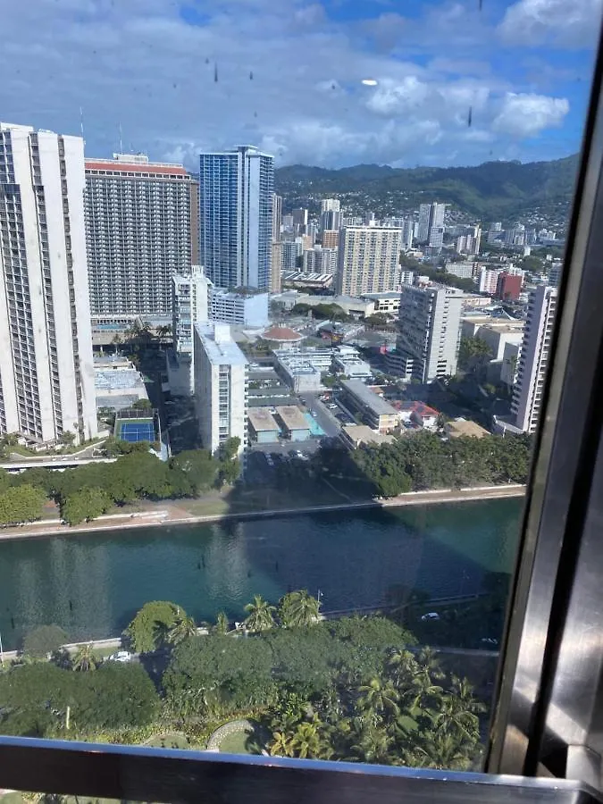 Waikiki High-Rise Sea View Free Parking Aparthotel Honolulu
